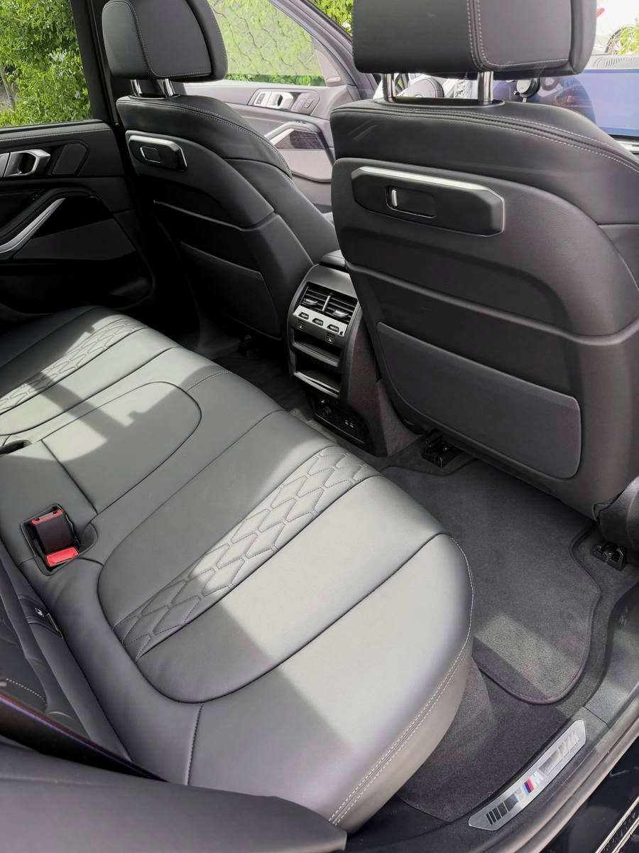 BMW X5 — Interieur