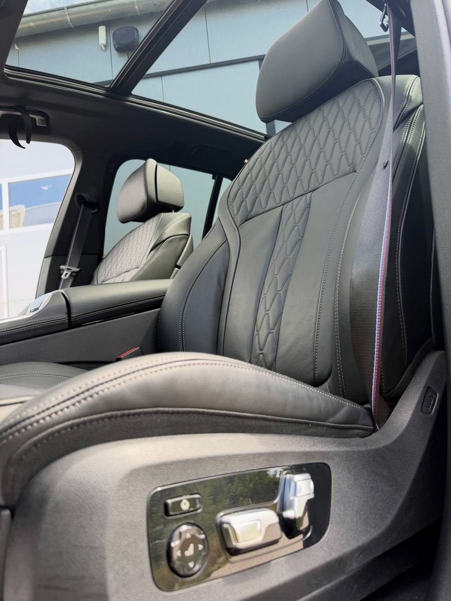 Gereinigte Ledersitze im BMW X5