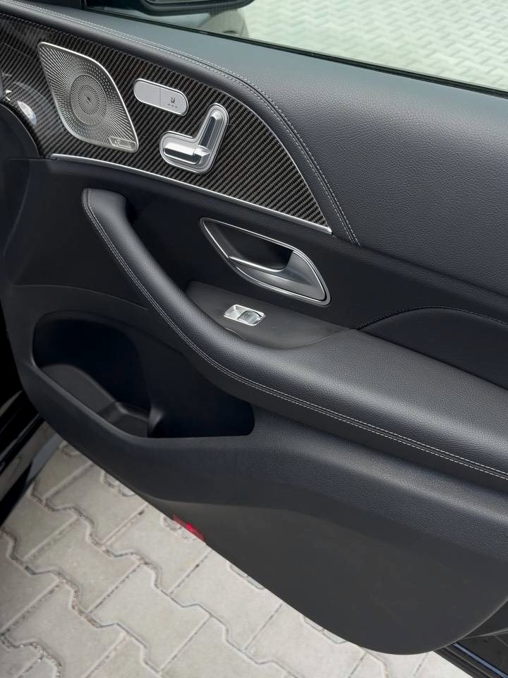 Mercedes GLE 350d — Detail